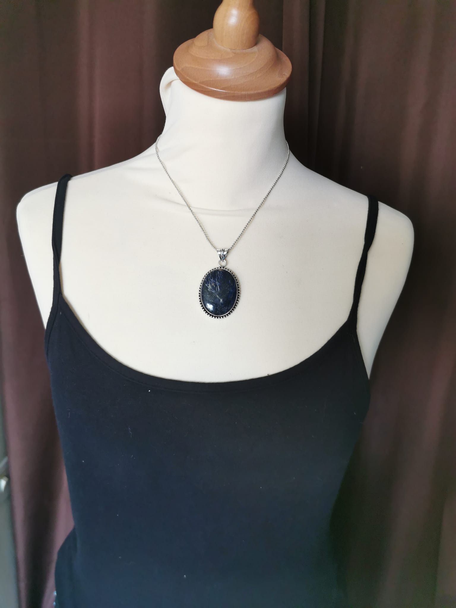 Collier et son Pendentif en SODALITE
