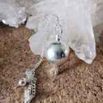 Pendule Goutte en Laiton Argenté