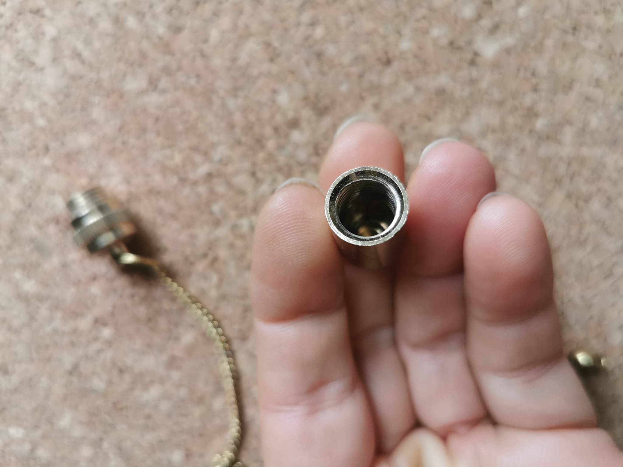 256257198_3162019790694949_8165173547685634248_n Pendule en Laiton avec chambre à témoin