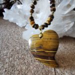Collier en Oeil de Tigre et Hématite Dorée