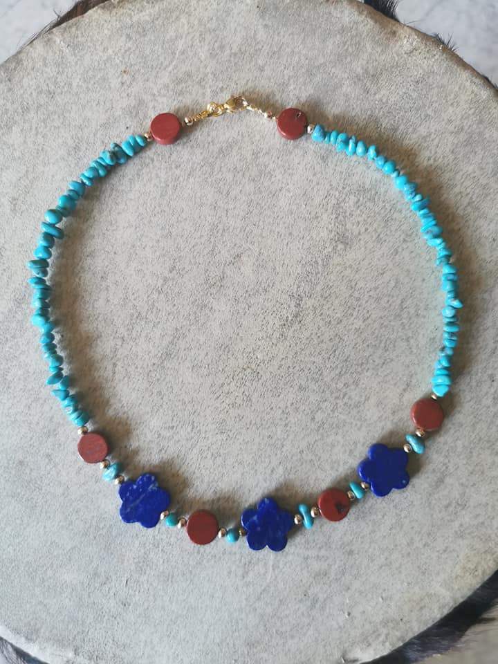 1 collier turquoise - lapis-jaspe rouge