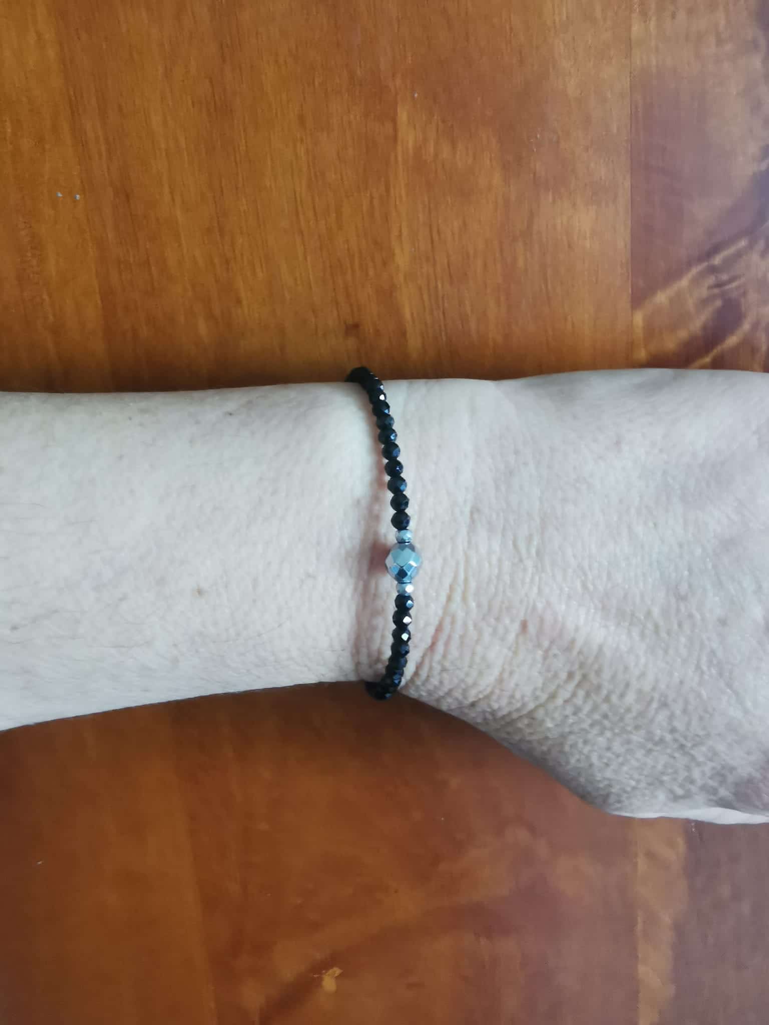 Perles de 2 mm en Spinelle noir