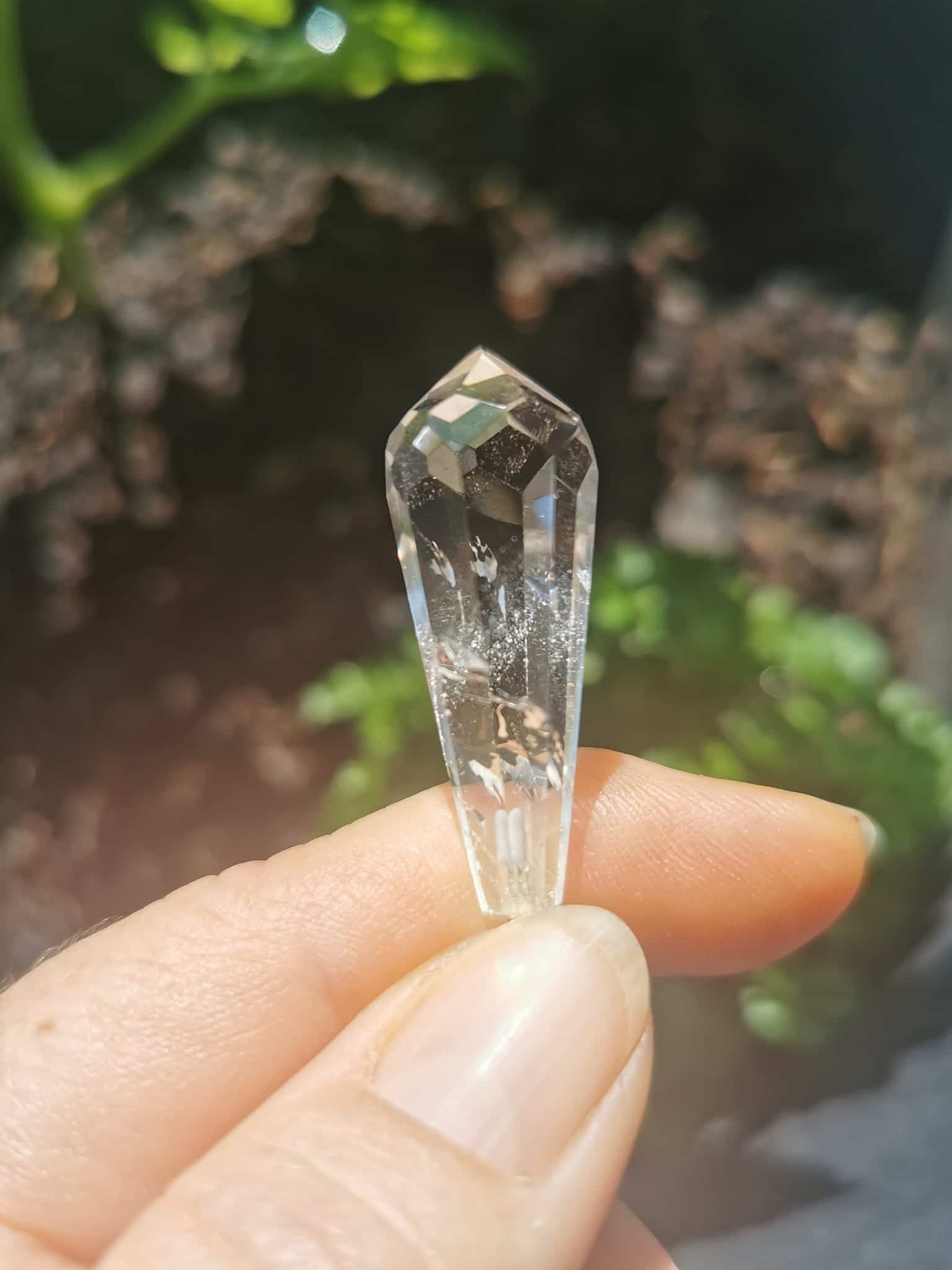 Pendule en Cristal de Roche et croix en Hématite