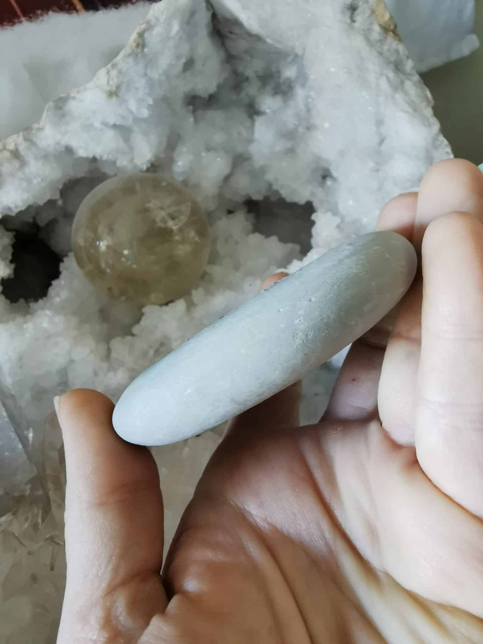 Grosse pierre de Fée 175,4 Grammes...