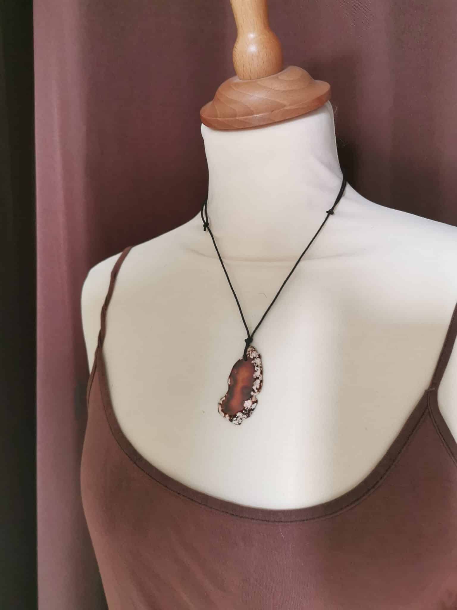 Collier en Cornaline--