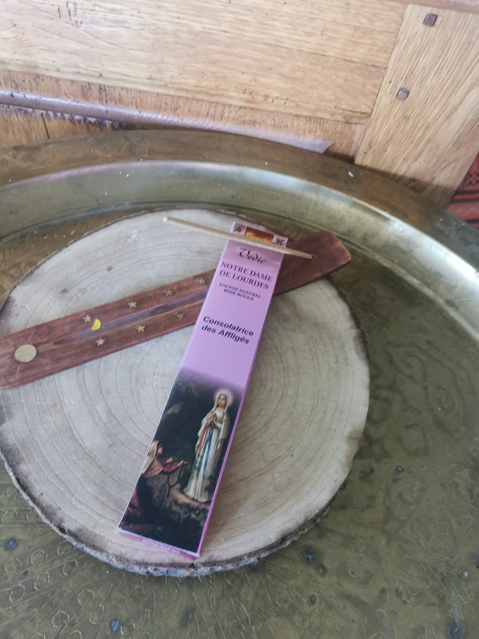 Encens-Masala-Vedic-NOTRE-DAME-DE-LOURDES-15g-2.jpg-