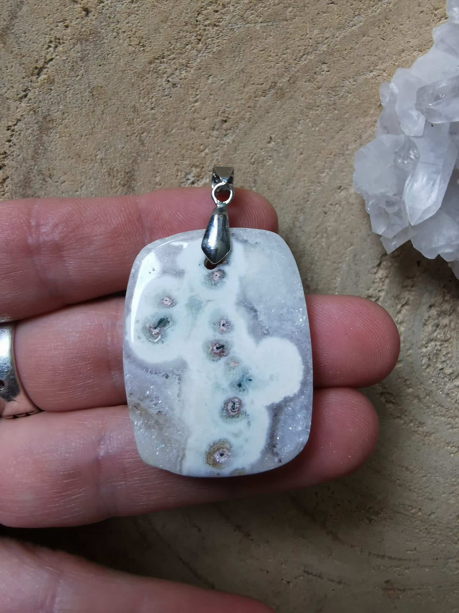 Pendentif en Quartz Solaire pqs2²-