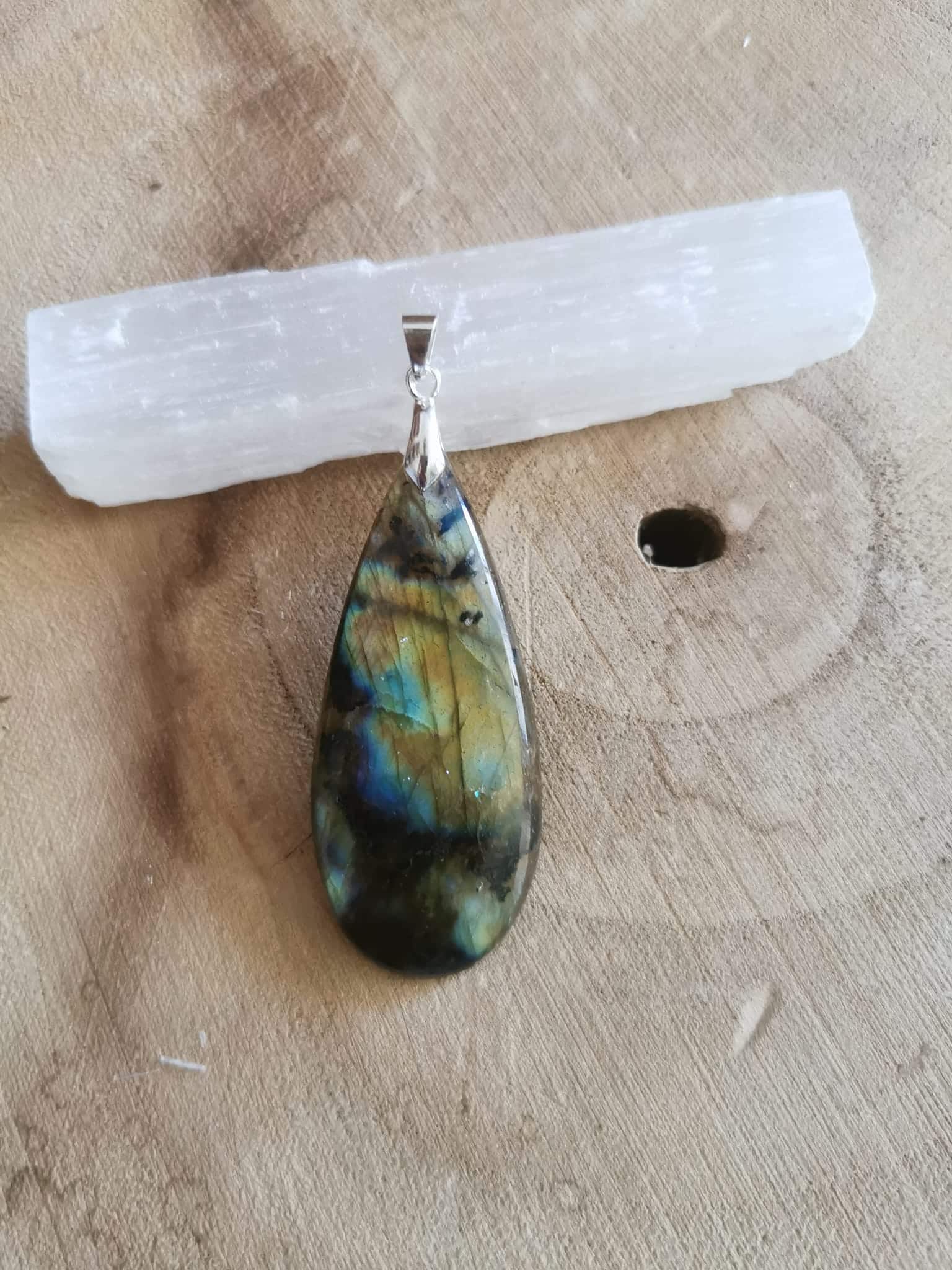 Pendentif en Labradorite 413.
